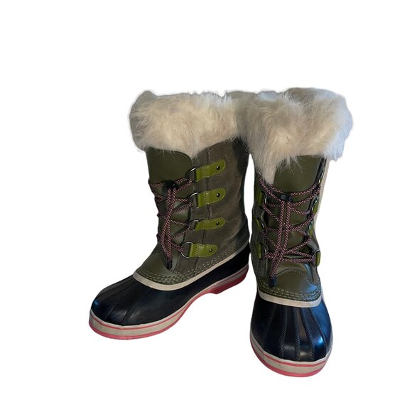 Sorel Joan of Artic waterproof boots. Size 7 GUC - Picture 2 of 11